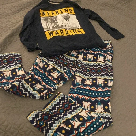 8 piece mix and match boys winter pajamas - Picture 9 of 11